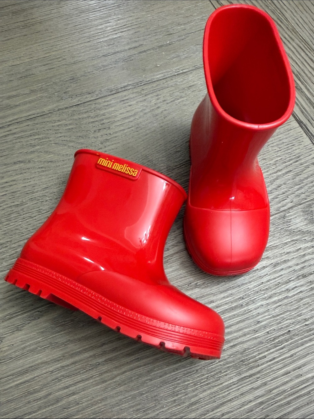 Mini Melissa Red Toddlers' Glossy Rain Boots